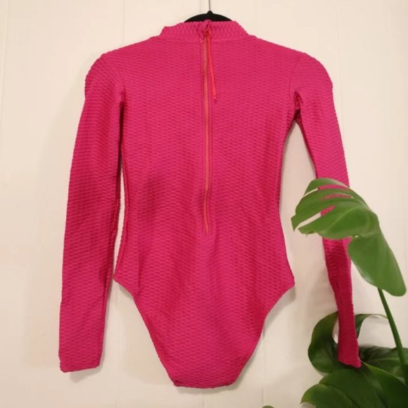 Mott50 Kelly One Piece - Picture 3 of 8